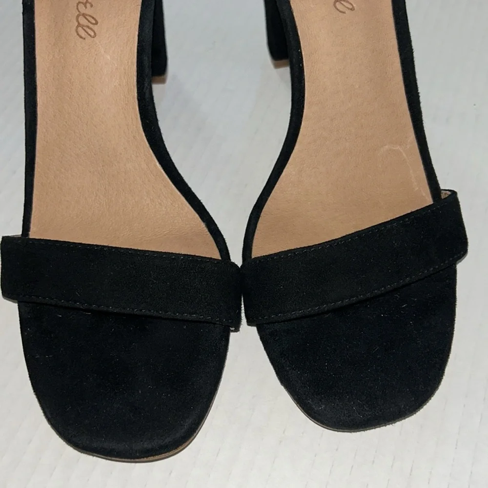 Madewell The Brooke Ankle-Strap Sandal in Suede - Size 7.5